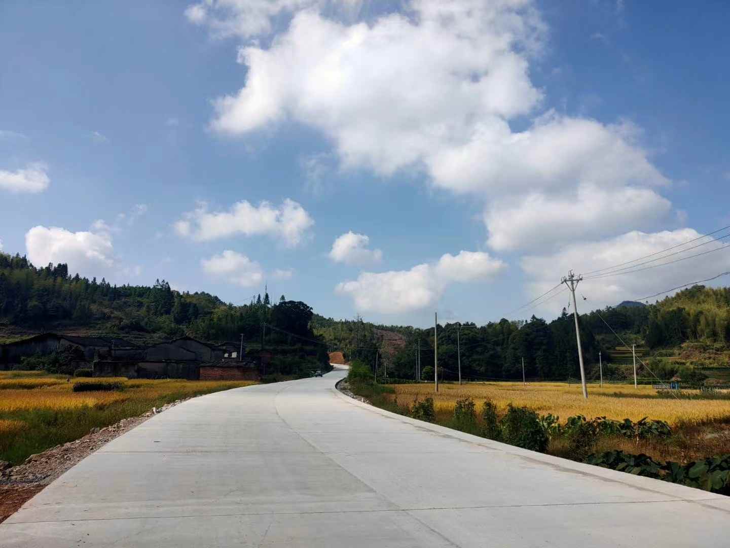 屏南县寿山白玉经岭下至东峰公路…