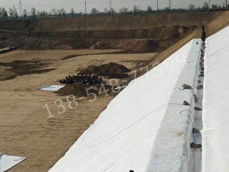 土工布施工(图1)