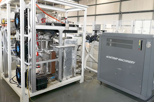 脱氢装置导热油控温现场(图1)