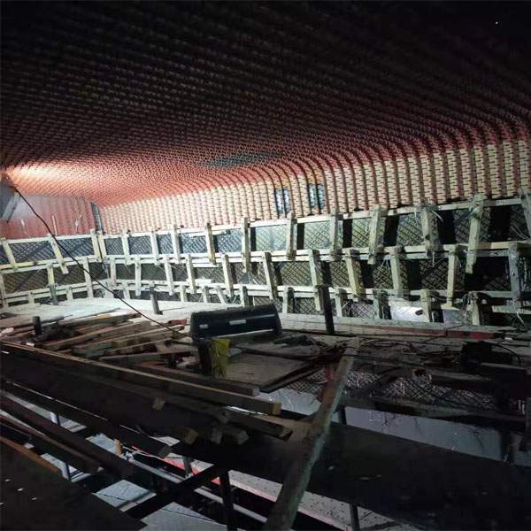 锅炉过顶烟道施工