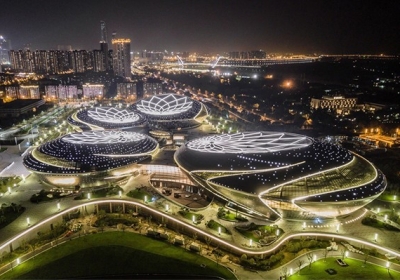 三大因素引发港内房股大涨 地产蓝筹仍是未来追逐热点