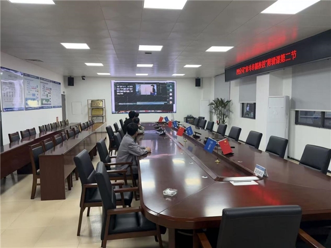 中交一公局集团深圳建设有限公司鹏坝通道项目参加幸福夜校剪辑课：学技赋能，乐享生活